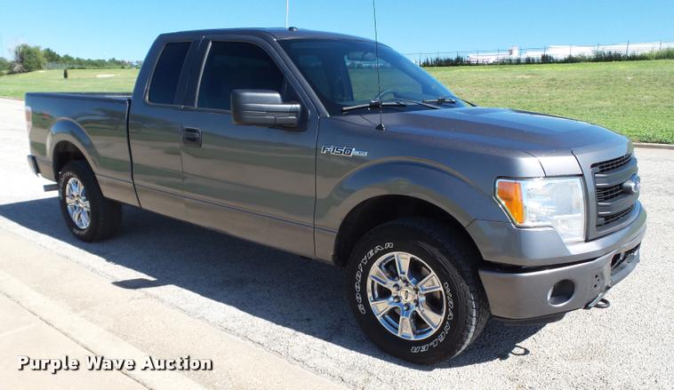 image for item DL9040 2013 Ford F150 SuperCab pickup truck