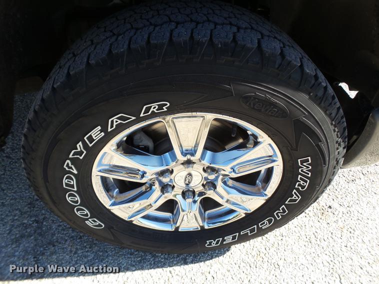 image for item DL9040 2013 Ford F150 SuperCab pickup truck