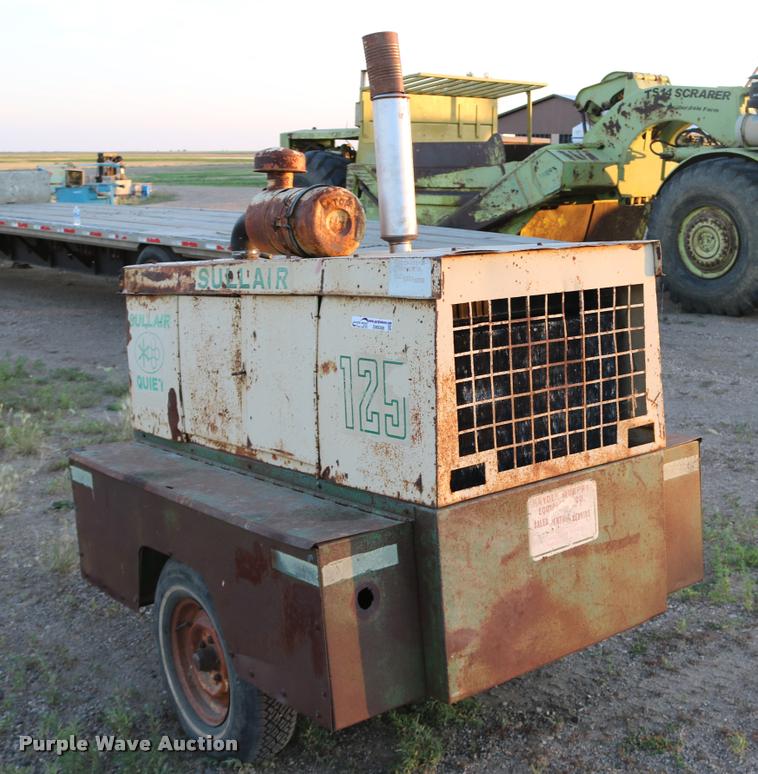 image for item DM9388 Sullair 125 air compressor