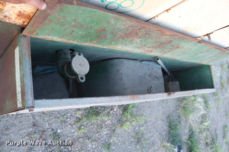 image for item DM9388 Sullair 125 air compressor