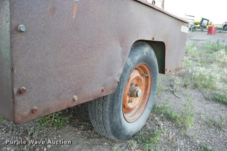 image for item DM9388 Sullair 125 air compressor