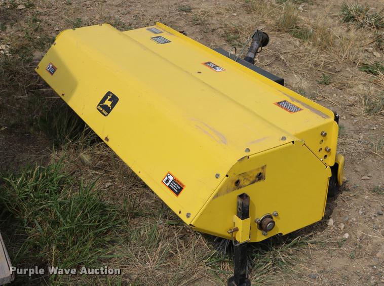 image for item DM9409 Mower attachments