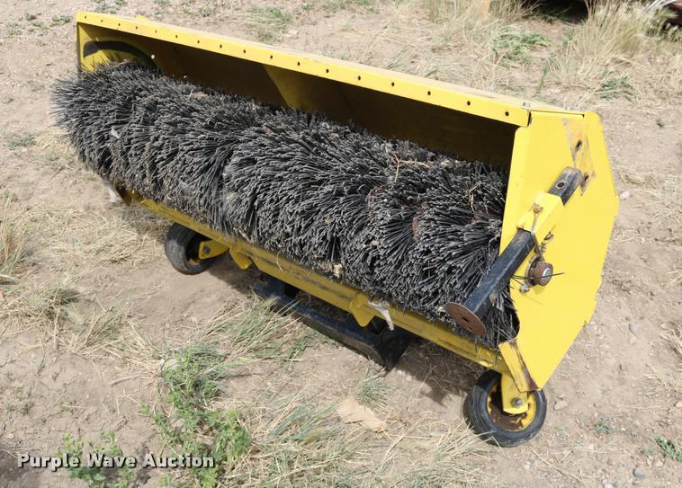 image for item DM9409 Mower attachments