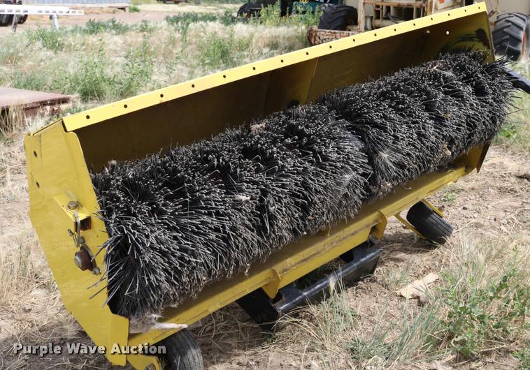 image for item DM9409 Mower attachments