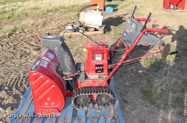 image for item DM9413 Troy-Bilt 31AH7T74063 snow blower