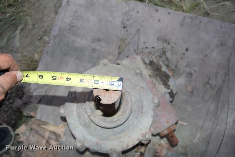 image for item DM9416 Valmont gear box