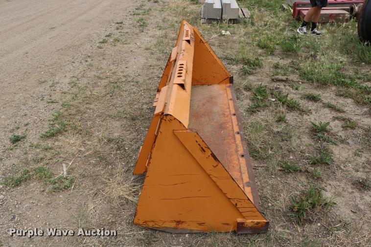 image for item DM9433 Skid steer bucket