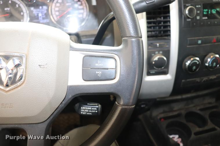 image for item DQ9473 2011 Dodge Ram 2500 Crew Cab pickup truck