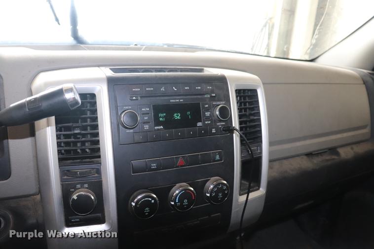 image for item DQ9473 2011 Dodge Ram 2500 Crew Cab pickup truck