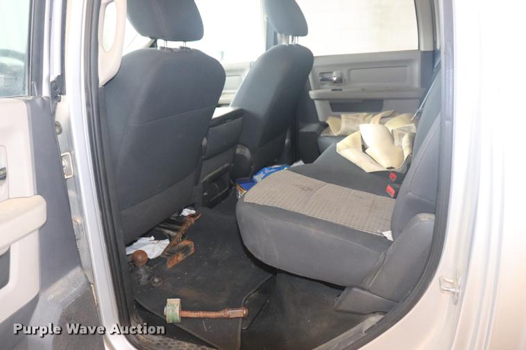 image for item DQ9473 2011 Dodge Ram 2500 Crew Cab pickup truck