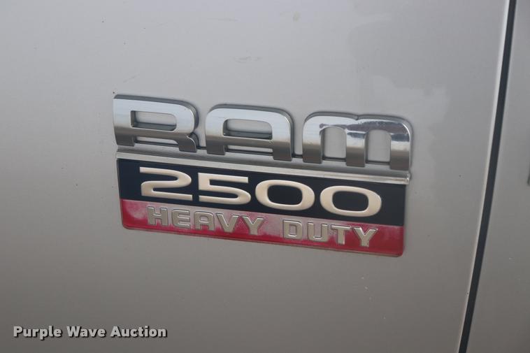 image for item DQ9473 2011 Dodge Ram 2500 Crew Cab pickup truck