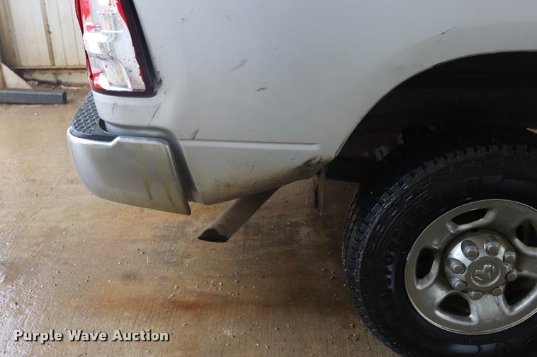 image for item DQ9473 2011 Dodge Ram 2500 Crew Cab pickup truck