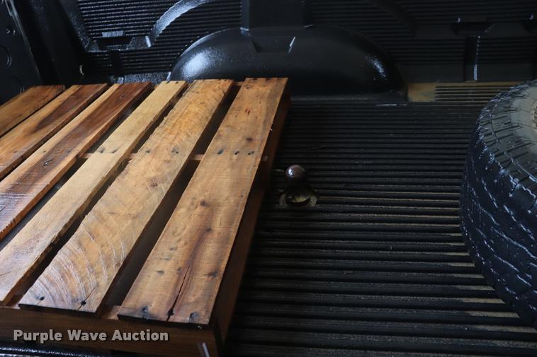 image for item DQ9473 2011 Dodge Ram 2500 Crew Cab pickup truck