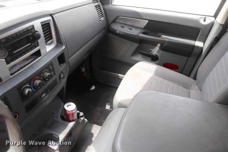 image for item DQ9474 2008 Dodge Ram 2500 pickup truck