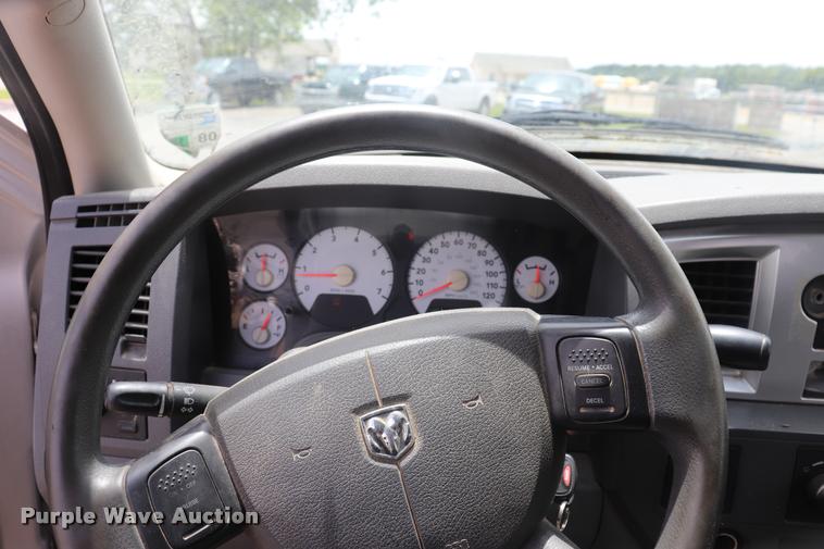 image for item DQ9474 2008 Dodge Ram 2500 pickup truck