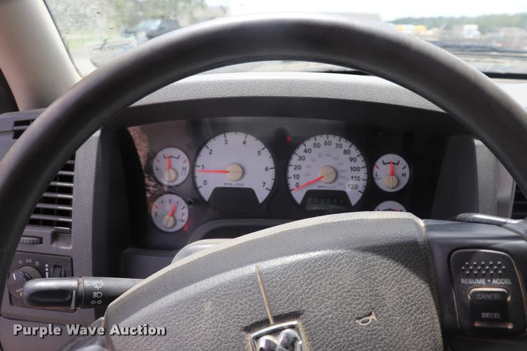 image for item DQ9474 2008 Dodge Ram 2500 pickup truck