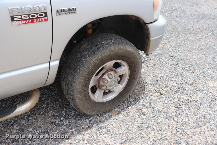 image for item DQ9474 2008 Dodge Ram 2500 pickup truck