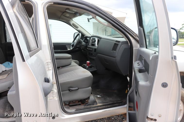 image for item DQ9474 2008 Dodge Ram 2500 pickup truck