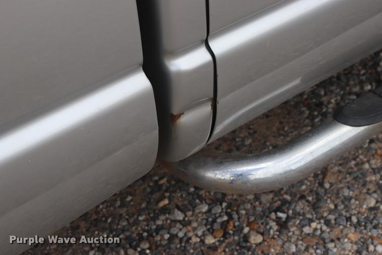 image for item DQ9474 2008 Dodge Ram 2500 pickup truck