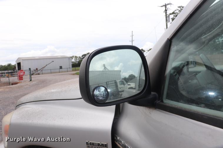 image for item DQ9474 2008 Dodge Ram 2500 pickup truck