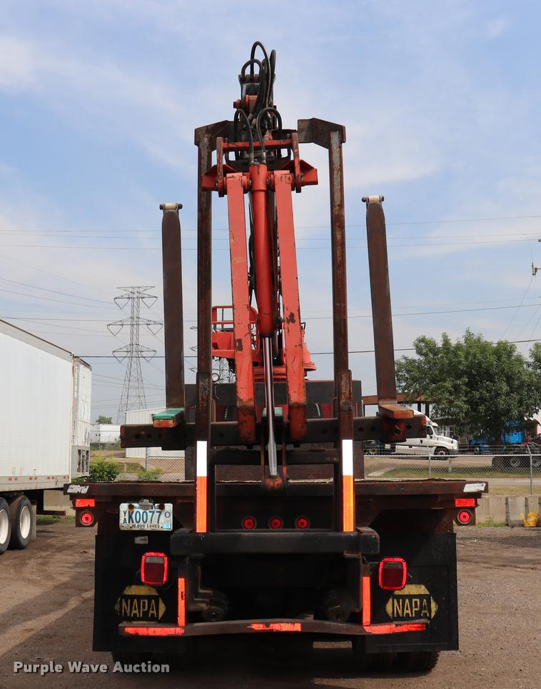 image for item DQ9476 1997 Ford LT9513 Louisville 113 crane truck