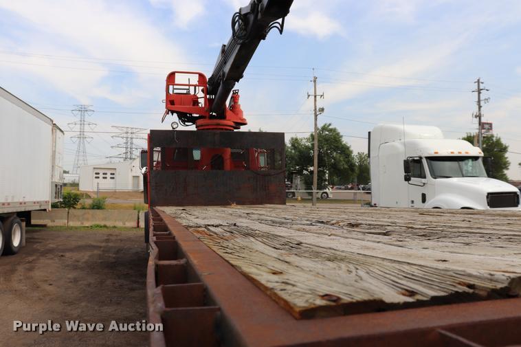 image for item DQ9476 1997 Ford LT9513 Louisville 113 crane truck