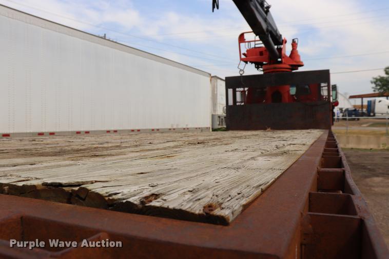 image for item DQ9476 1997 Ford LT9513 Louisville 113 crane truck