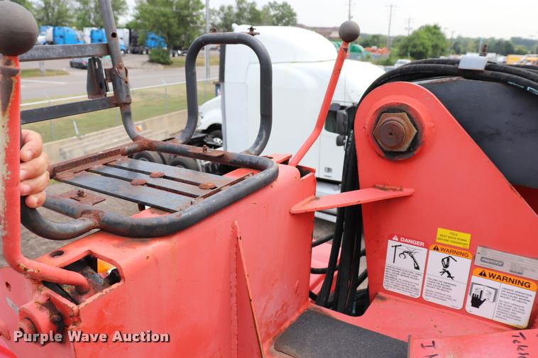 image for item DQ9476 1997 Ford LT9513 Louisville 113 crane truck