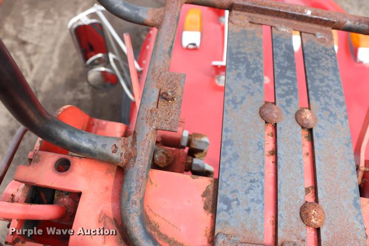 image for item DQ9476 1997 Ford LT9513 Louisville 113 crane truck