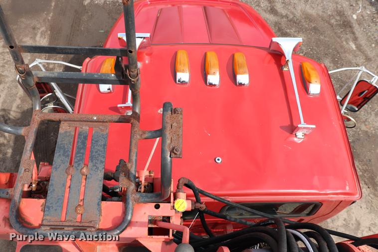 image for item DQ9476 1997 Ford LT9513 Louisville 113 crane truck