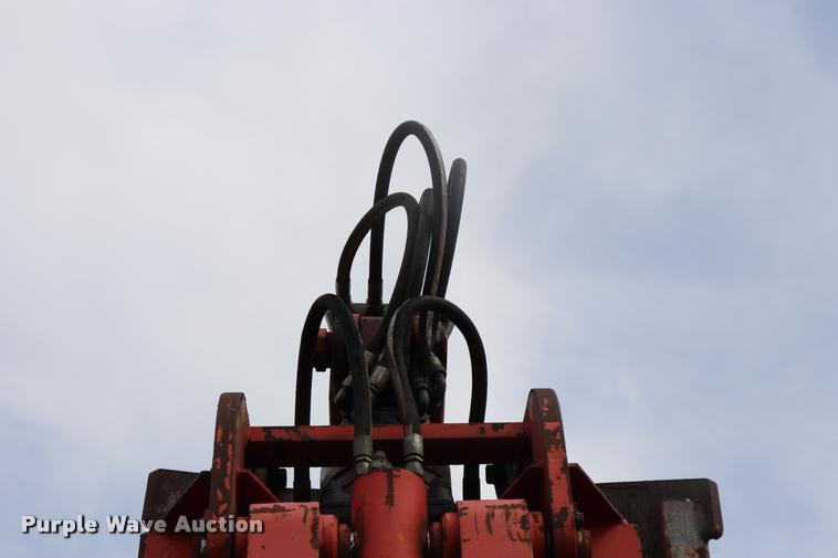 image for item DQ9476 1997 Ford LT9513 Louisville 113 crane truck