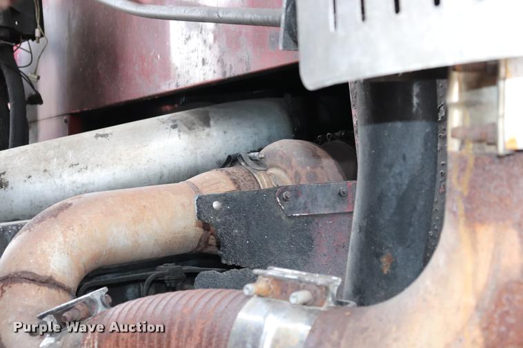 image for item DQ9478 2002 Mack MR690S refuse truck