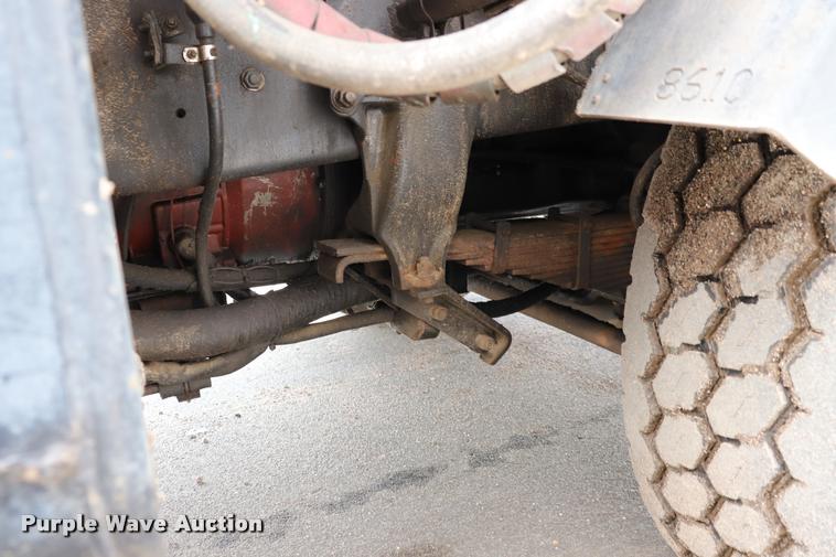 image for item DQ9478 2002 Mack MR690S refuse truck