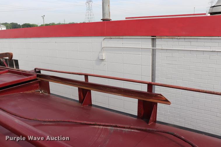 image for item DQ9478 2002 Mack MR690S refuse truck