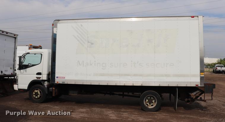 image for item DQ9479 2007 Sterling box truck