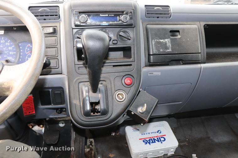 image for item DQ9479 2007 Sterling box truck