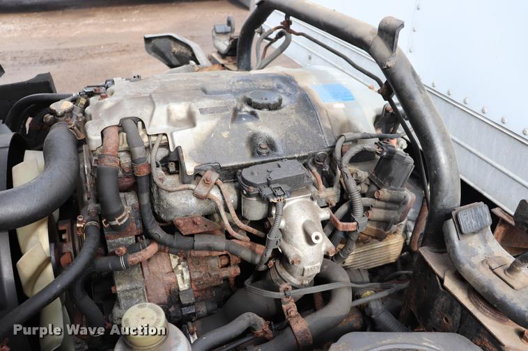 image for item DQ9479 2007 Sterling box truck