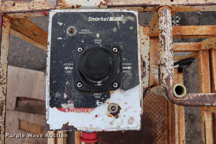 image for item DQ9480 Snorkel SL20 scissor lift