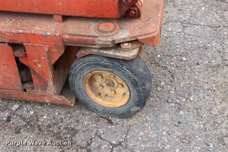 image for item DQ9480 Snorkel SL20 scissor lift