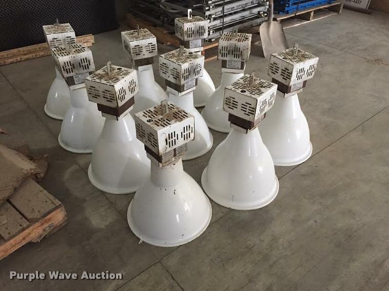 image for item G1365 (10) ISBsola Basic warehouse lights