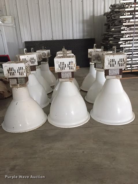 image for item G1365 (10) ISBsola Basic warehouse lights