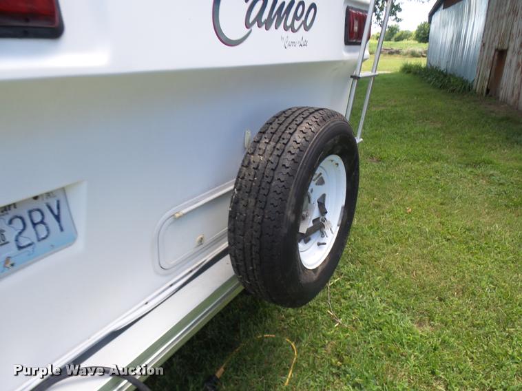 image for item K1826 2000 Cameo Carrilite F27RKS camper