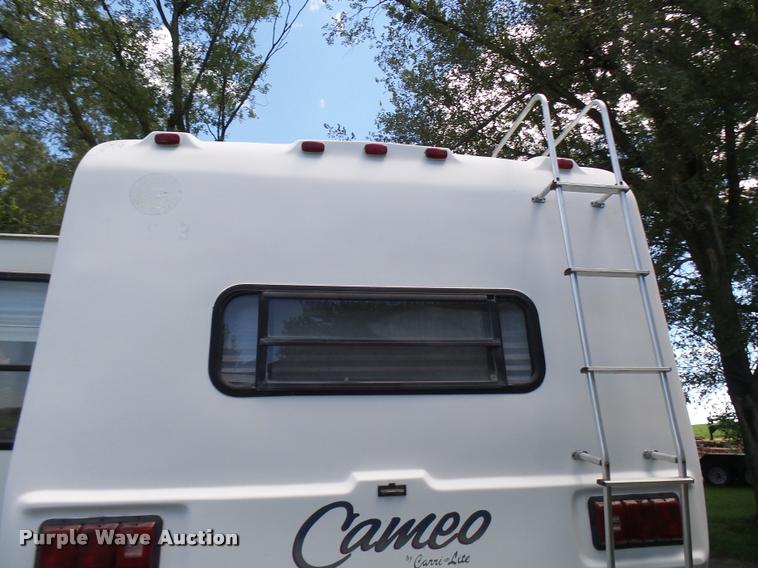 image for item K1826 2000 Cameo Carrilite F27RKS camper