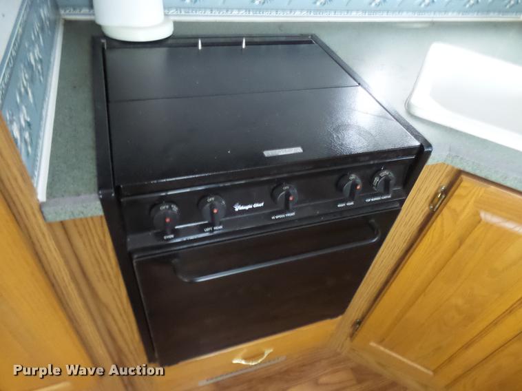 image for item K1826 2000 Cameo Carrilite F27RKS camper