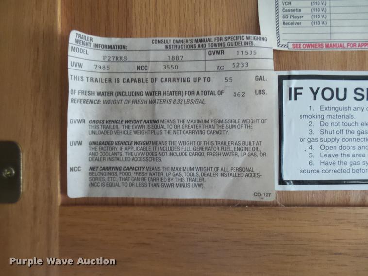 image for item K1826 2000 Cameo Carrilite F27RKS camper