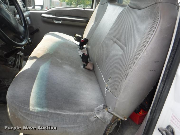 image for item K5869 2000 Ford F350 Super Duty XL dump bed pickup truck