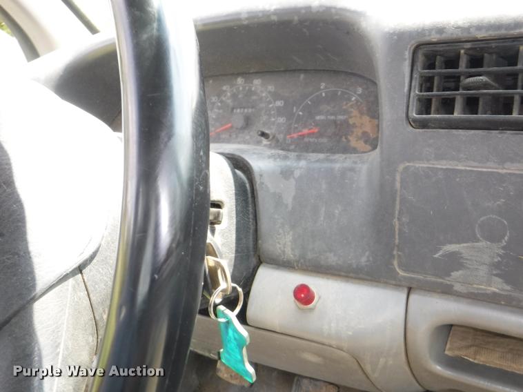 image for item K5869 2000 Ford F350 Super Duty XL dump bed pickup truck