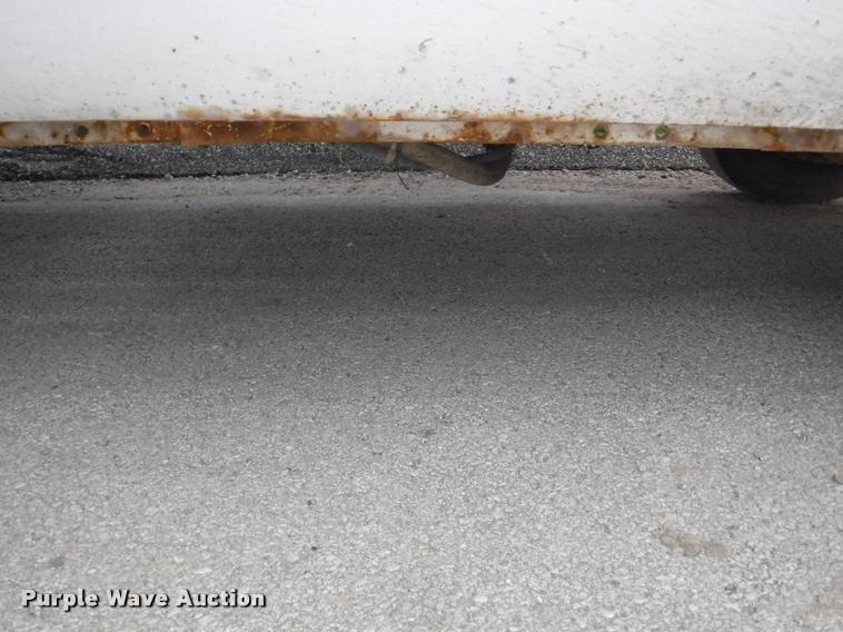 image for item K5869 2000 Ford F350 Super Duty XL dump bed pickup truck