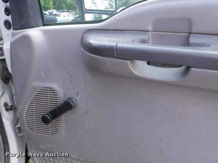 image for item K5869 2000 Ford F350 Super Duty XL dump bed pickup truck