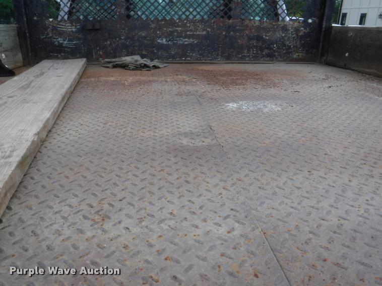 image for item K5869 2000 Ford F350 Super Duty XL dump bed pickup truck